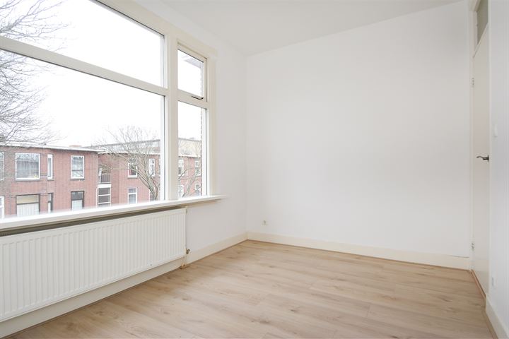 View photo 14 of Oudemansstraat 395