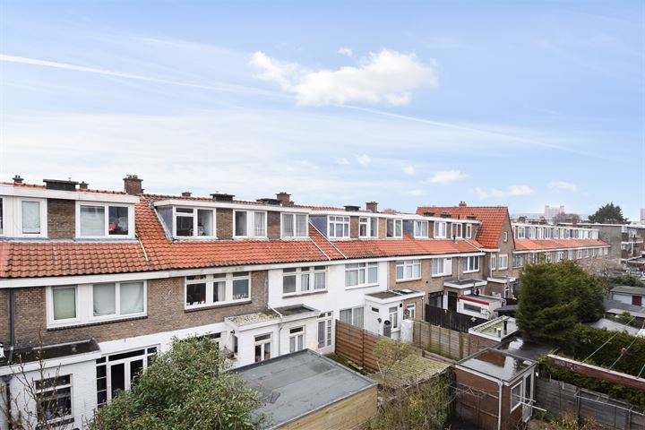 View photo 20 of Oudemansstraat 395