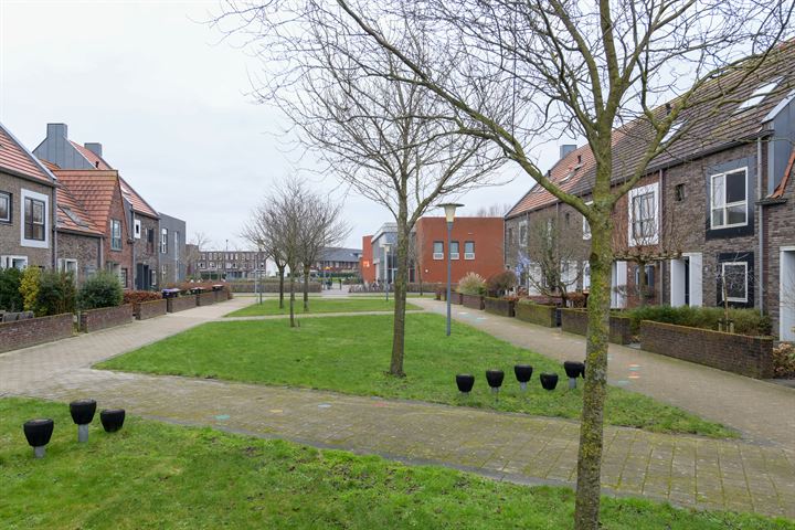 View photo 53 of Wijenburg 10