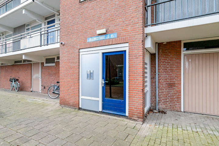 Bekijk foto 25 van Brahmsstraat 69