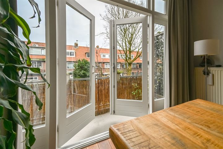 Bekijk foto 17 van Zaanenstraat 90