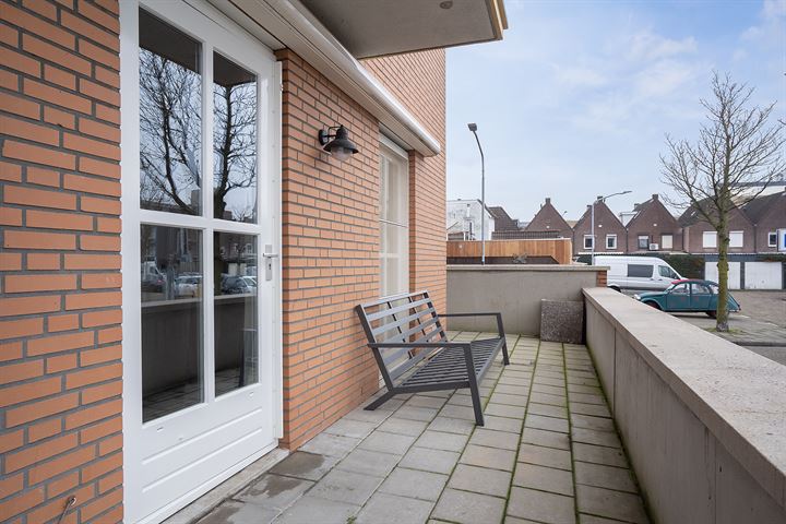 Bekijk foto 22 van Kluisstraat 44