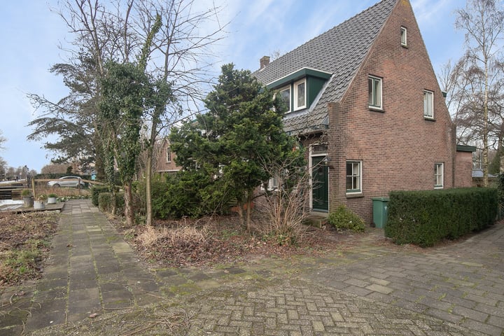 Bekijk foto 4 van Voorweg 84