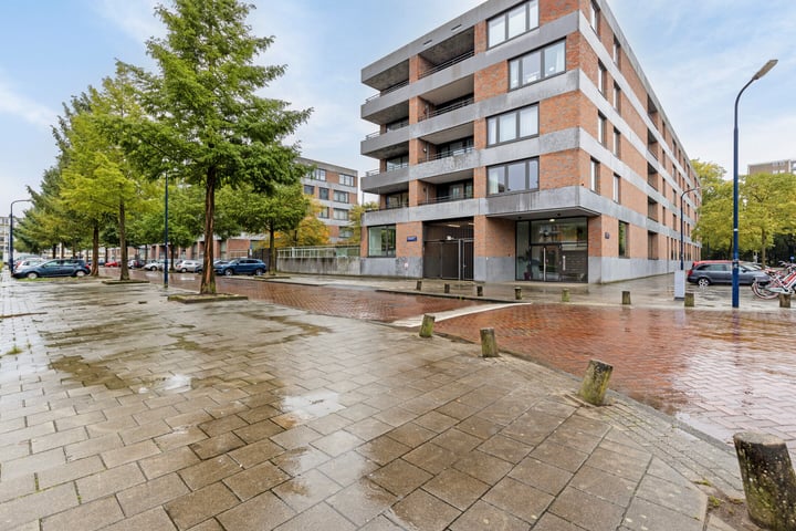 Bekijk foto 1 van Rengerskerkestraat 12-+PP