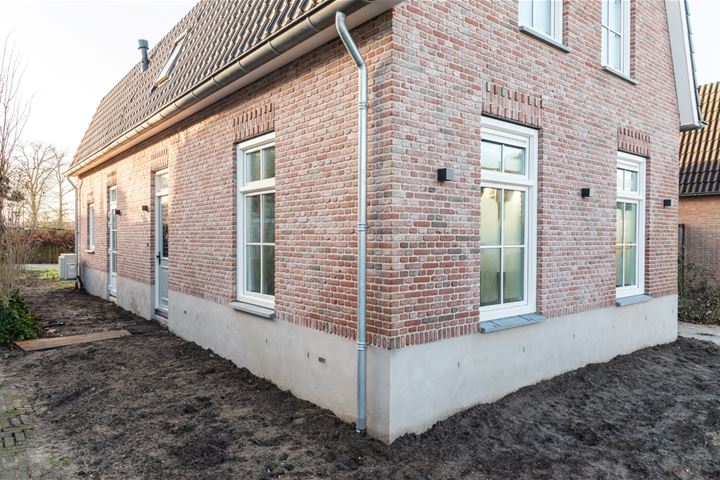 Bekijk foto 34 van Achterdorp 31