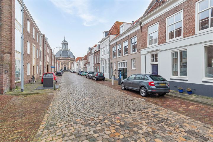 Bekijk foto 49 van Breestraat 63