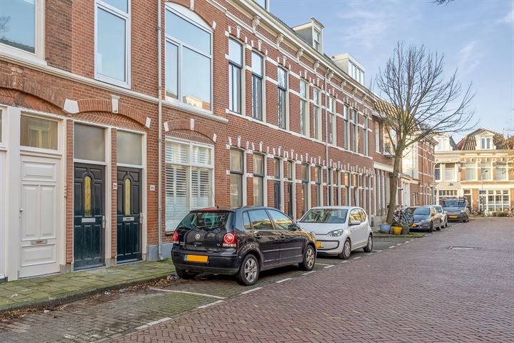 Bekijk foto 5 van Linschotenstraat 2-D ZWART