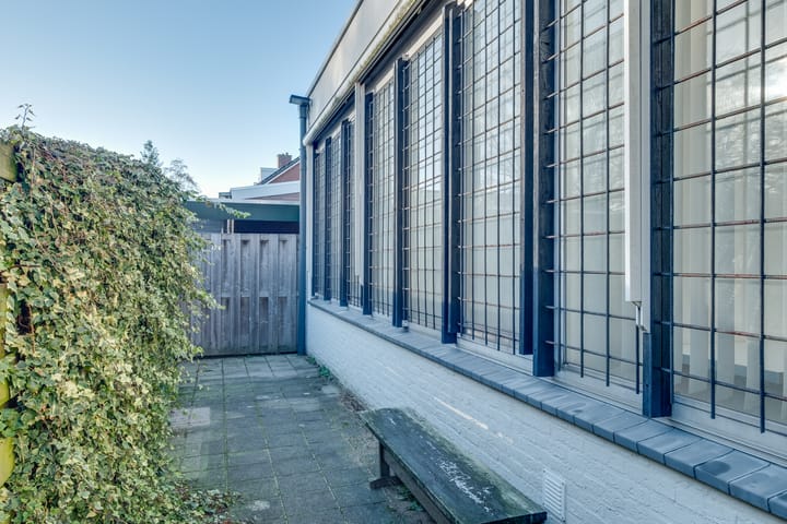 Foto 21 van Admiraal Helfrichlaan 1