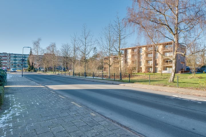 Foto 23 van Admiraal Helfrichlaan 1