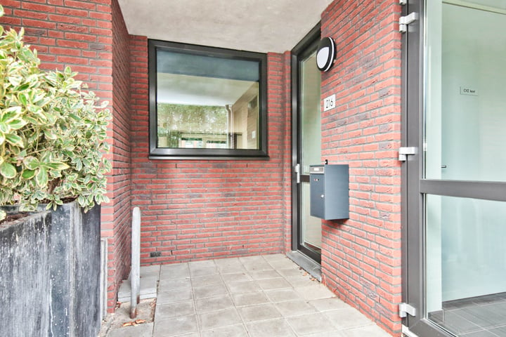 Bekijk foto 4 van Windestraat 216