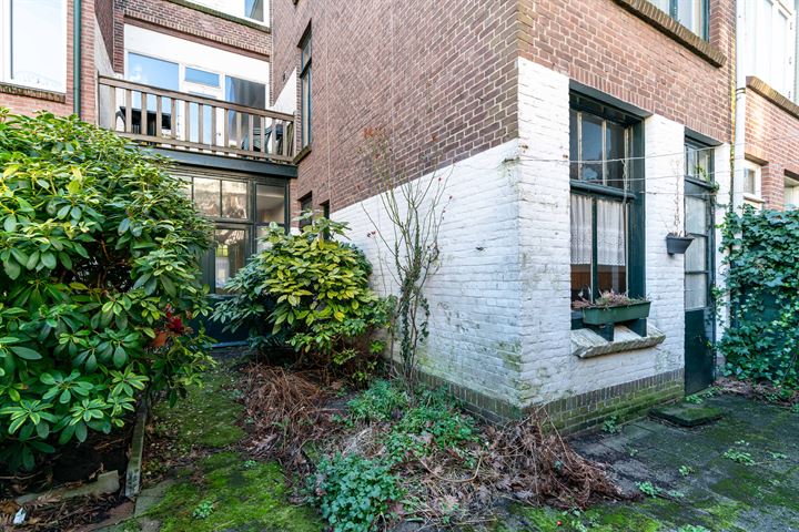 Bekijk foto 10 van Van Aerssenstraat 83