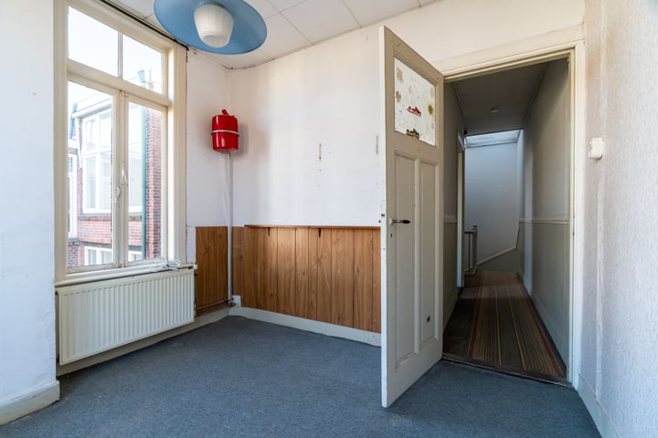 Bekijk foto 18 van Van Aerssenstraat 83