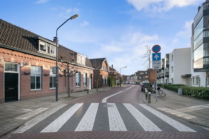 Bekijk foto 39 van Vlasmeersestraat 15