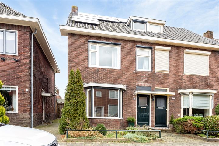 Bekijk foto 5 van Niasstraat 15