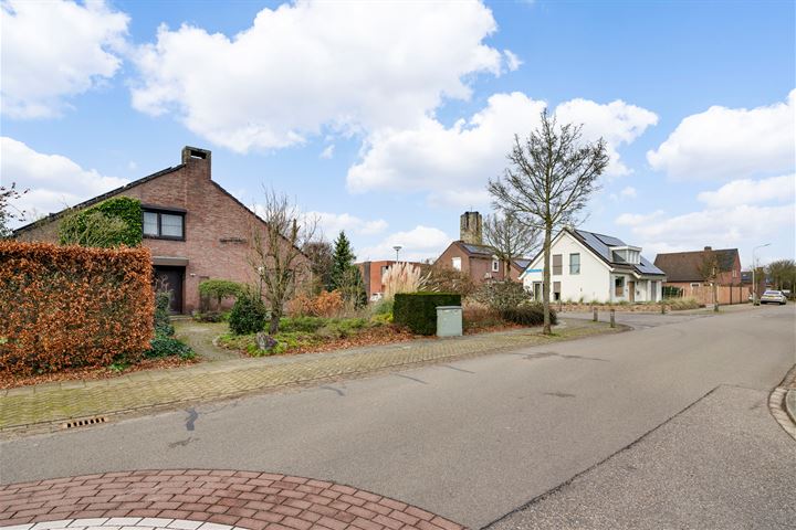 Bekijk foto 32 van Brantstraat 16