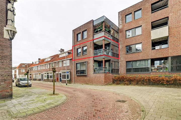 Bekijk foto 2 van Sint Willebrordstraat 27