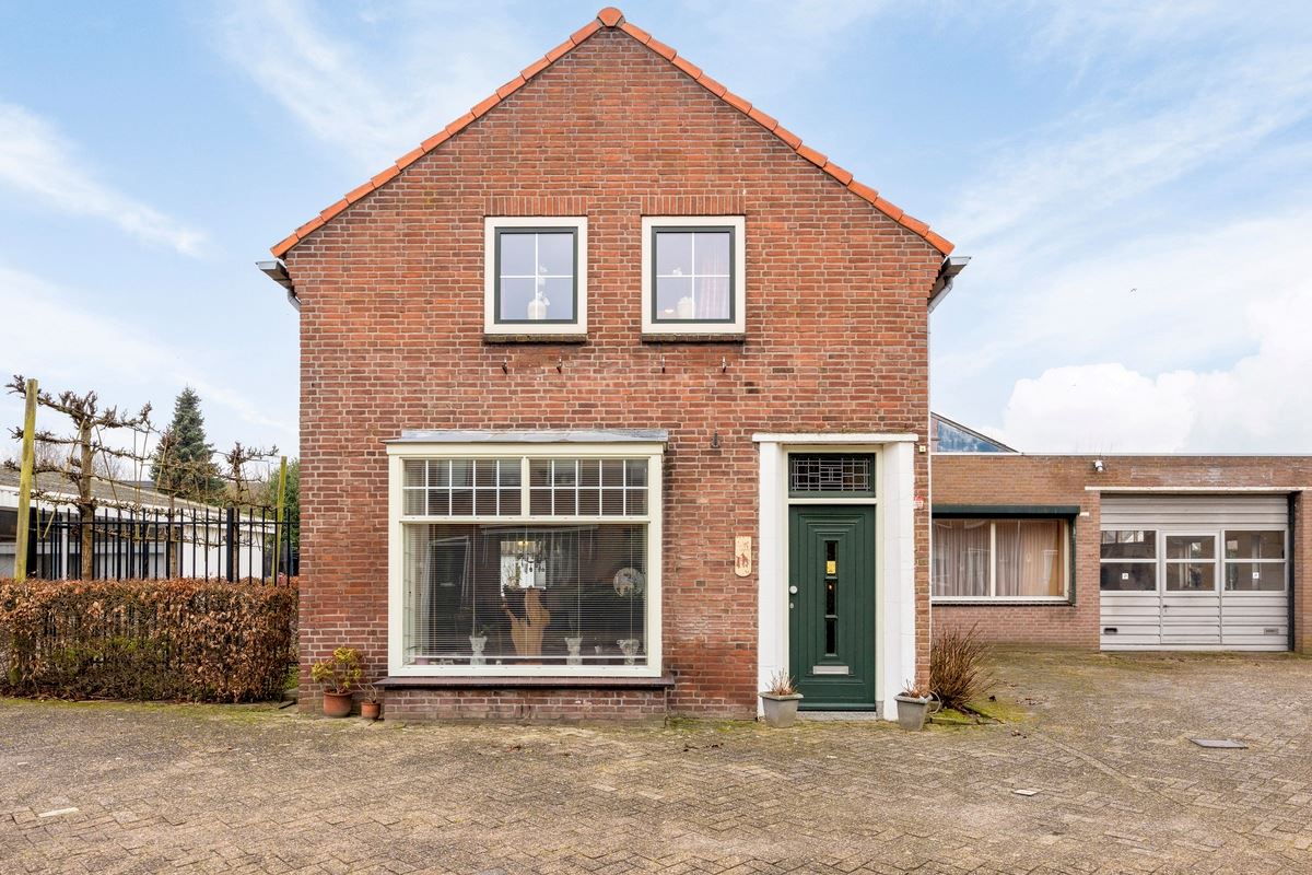 View photo 4 of Prins Willemstraat 36