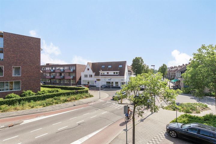 Bekijk foto 13 van Tongelresestraat 195