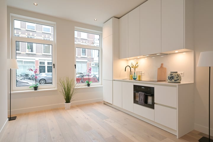 Bekijk foto 3 van Edisonstraat 37-C