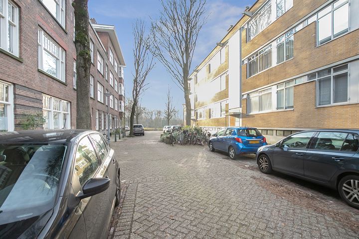 Bekijk foto 29 van Van der Horststraat 9-B