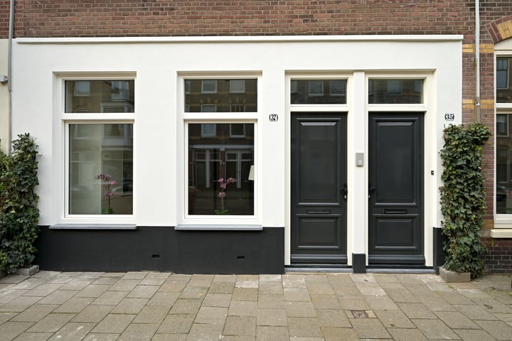 Bekijk foto 2 van Edisonstraat 37-C