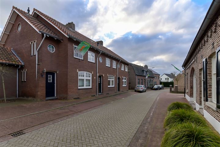 Bekijk foto 33 van Bijenweideweg 15