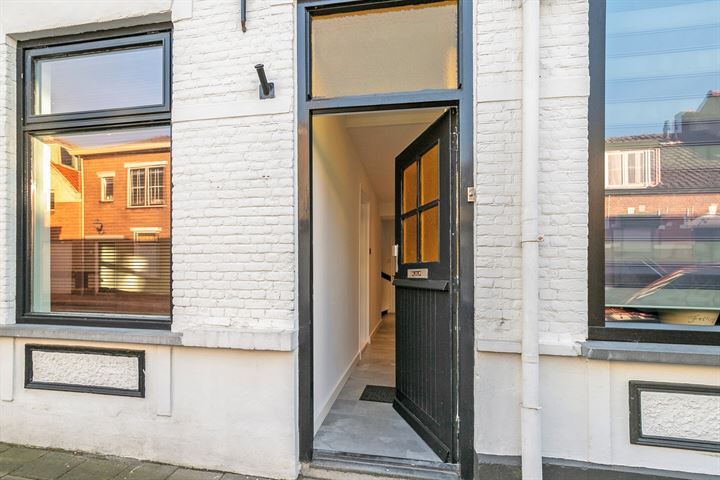 Bekijk foto 4 van Rozemarijnstraat 17