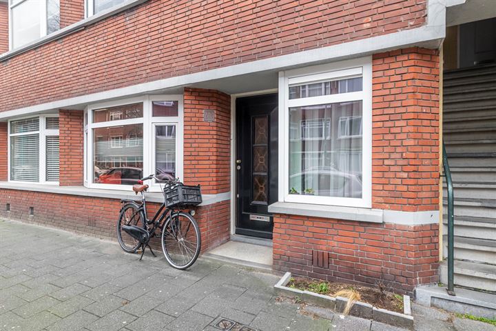 Bekijk foto 2 van Driebergenstraat 209