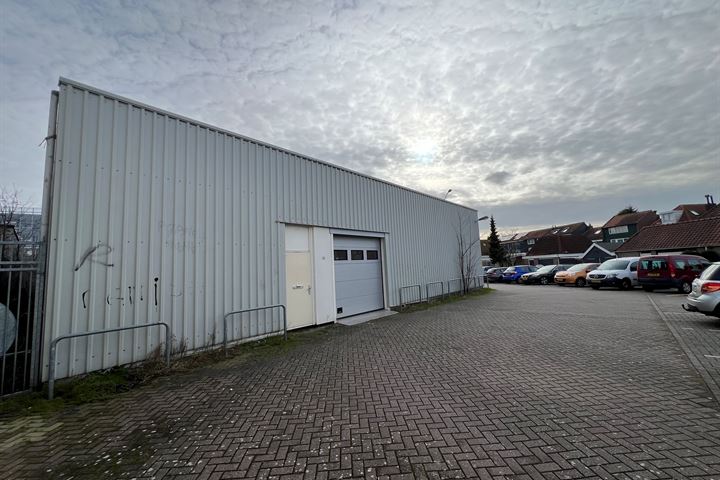 Plein 13 35, Wormerveer