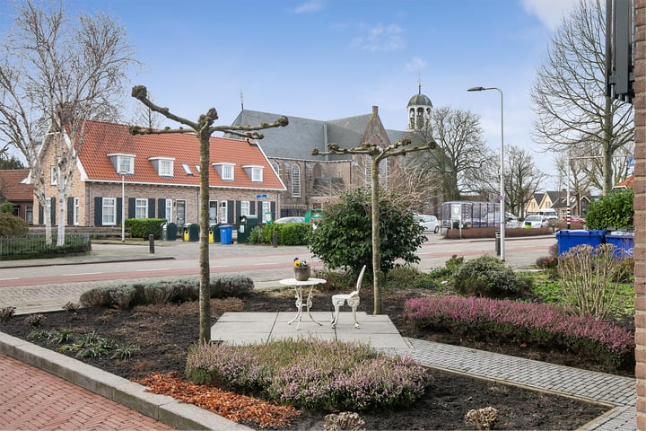 Bekijk foto 46 van Dorp 4