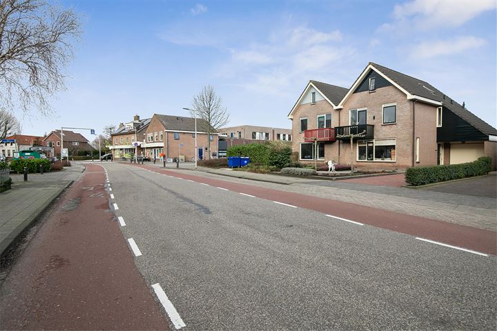 Bekijk foto 47 van Dorp 4