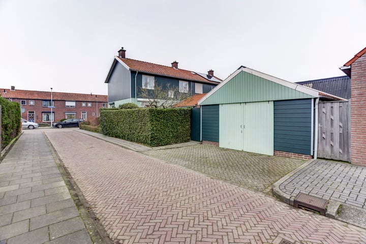 Bekijk foto 4 van Esdoornstraat 22