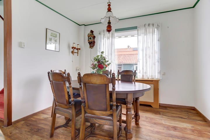 Photo 14 of Esdoornstraat 22