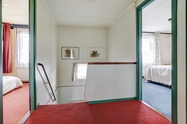 Photo 24 of Esdoornstraat 22