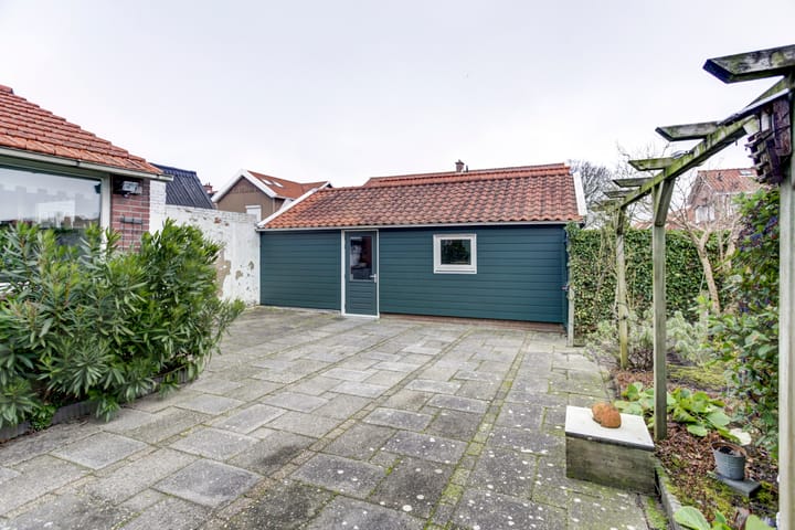 Photo 30 of Esdoornstraat 22