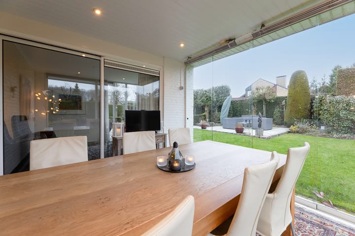 Photo 12 of Hulstlaan 12