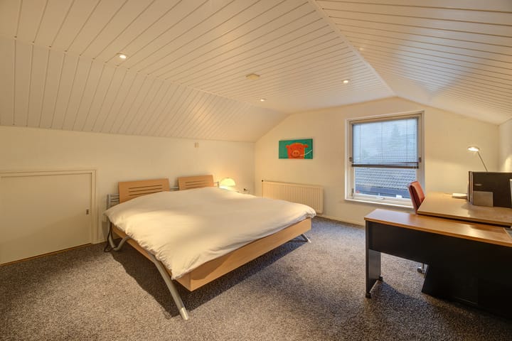 Photo 20 of Hulstlaan 12