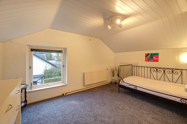 Photo 24 of Hulstlaan 12