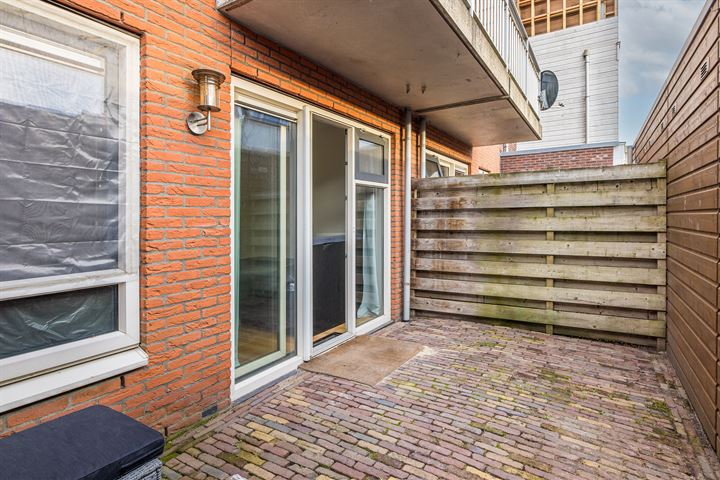 Bekijk foto 22 van C. van Maasdijkstraat 82-A