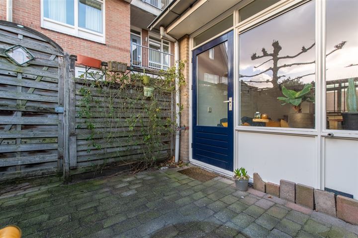 Bekijk foto 13 van J.P.C. Leinweberstraat 4-A