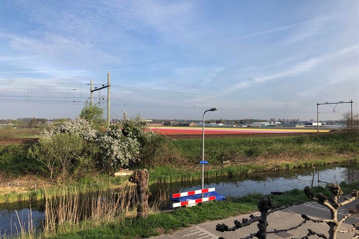 Bekijk foto 43 van Parallelweg 111