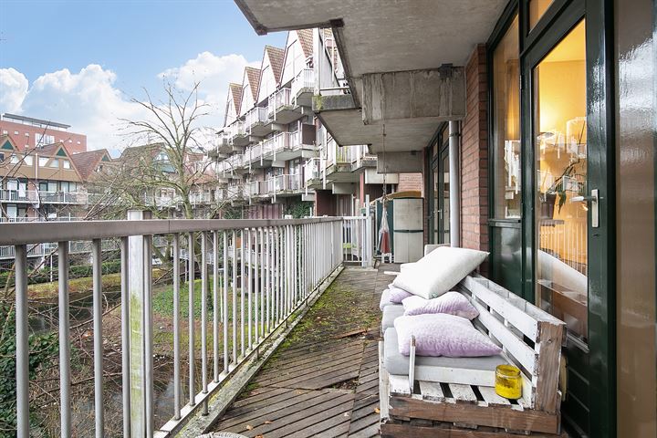 Bekijk foto 16 van Graaf Balderikstraat 49