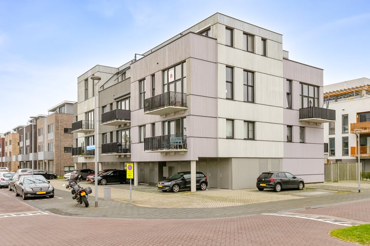 Bekijk foto 4 van Adriaen Blockstraat 10