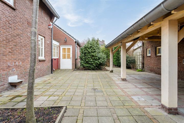 Bekijk foto 46 van Antoniusstraat 14