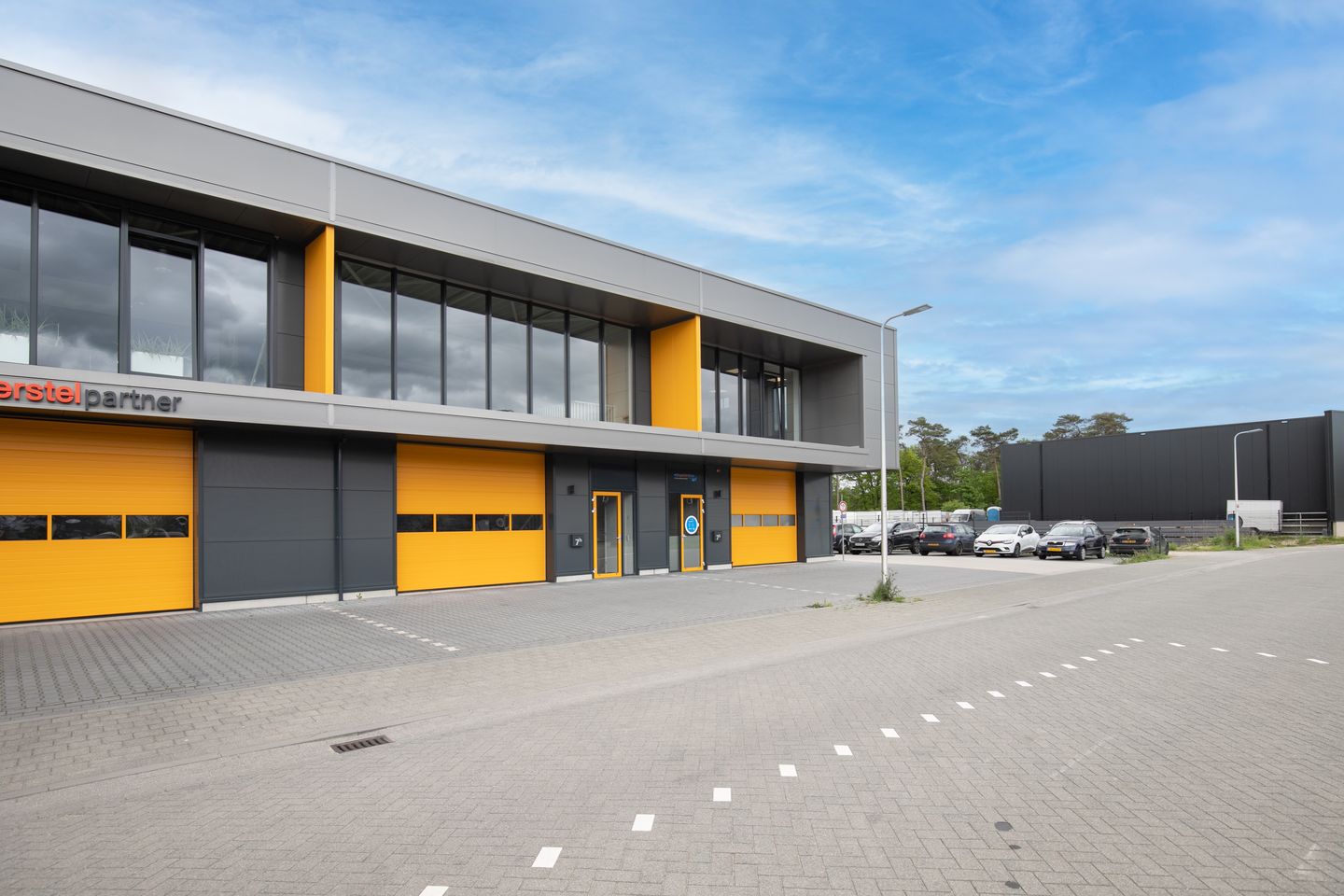 View photo 4 of Haarbos 7-h