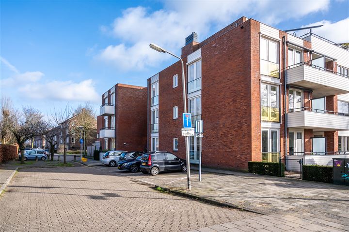 Bekijk foto 32 van Jacob van Campenstraat 199