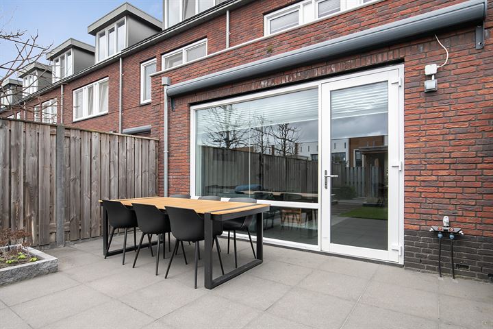 Bekijk foto 28 van Gerard Knuvelderstraat 32