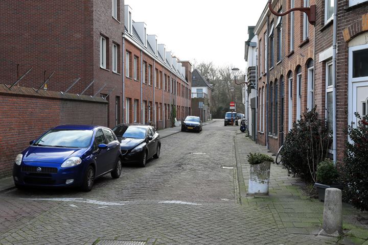 Bekijk foto 41 van Kinheimstraat 4