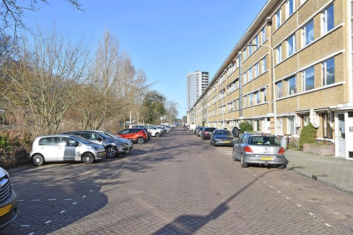 Bekijk foto 35 van Vier Heemskinderenstraat 238