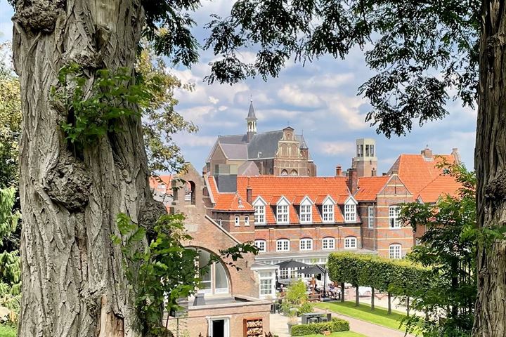 Bekijk foto 44 van van der Nootstraat 26